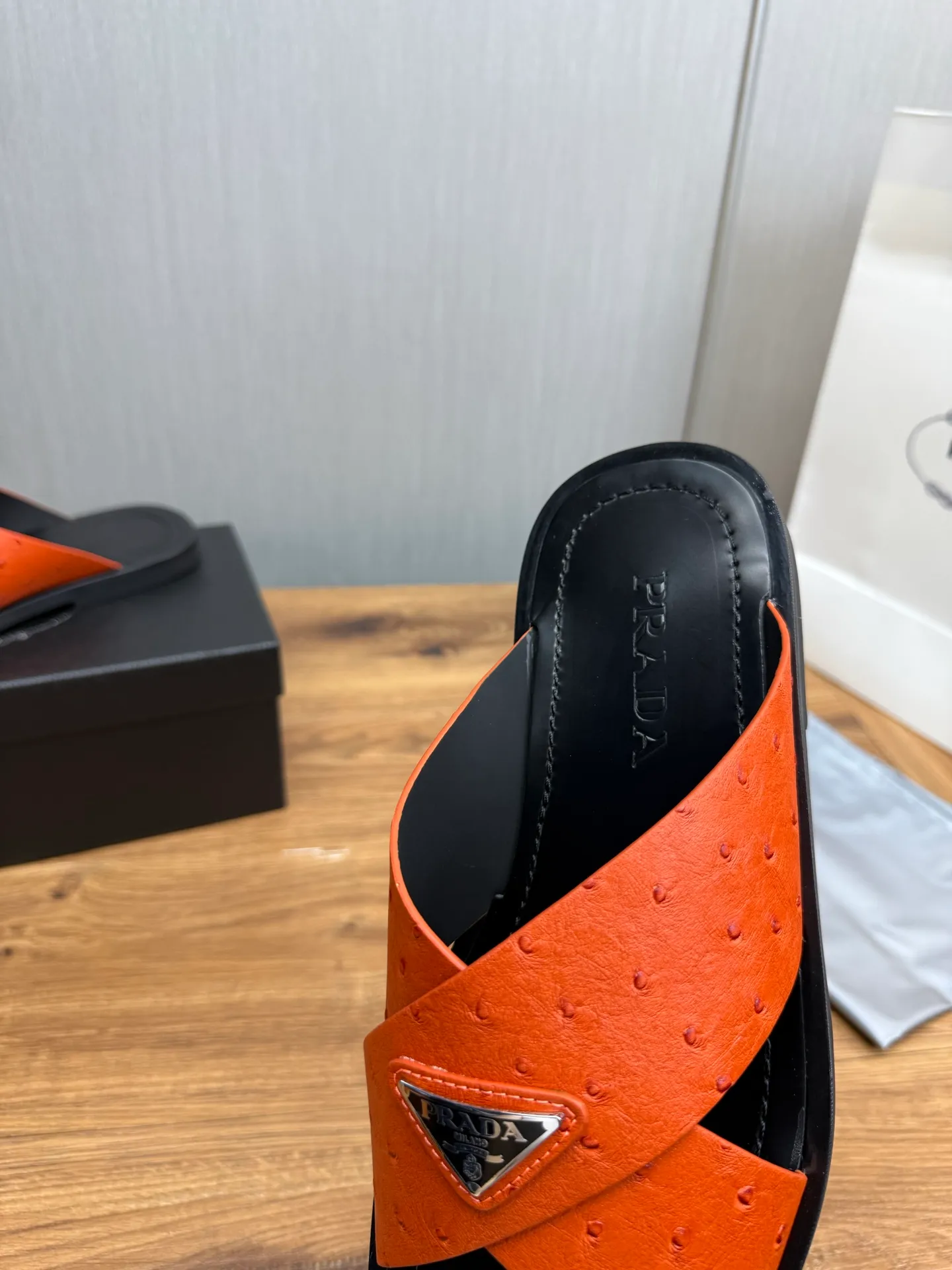 Factory price 340💰 ＰＲＡＤＡPrada - popular men's slippers hot sale 🔥 🩴Official website one to one production 38-45 sizes 45 46 🉑️Customized!